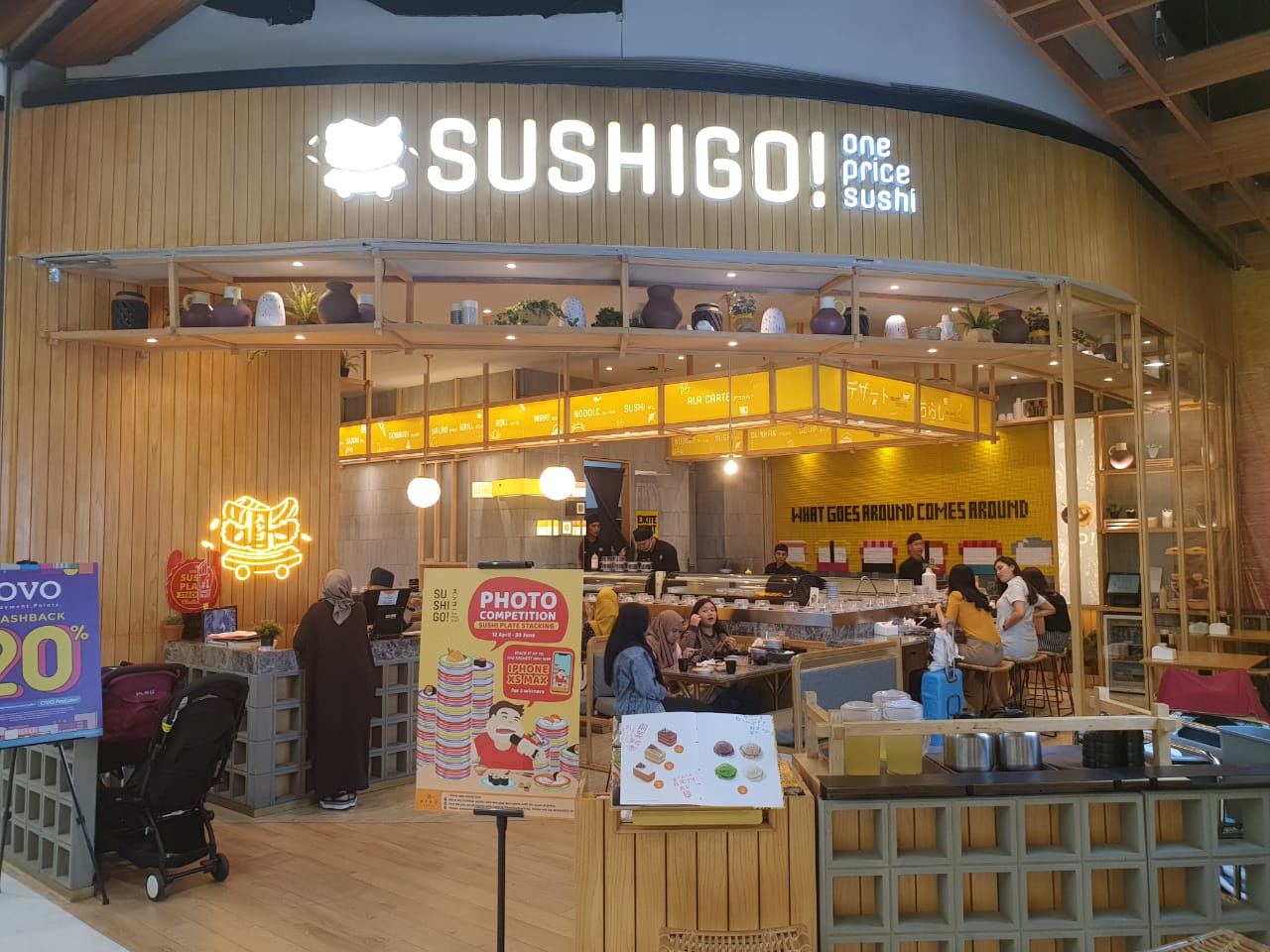 Sushi Go shop front in lippo mall puri st. moritz